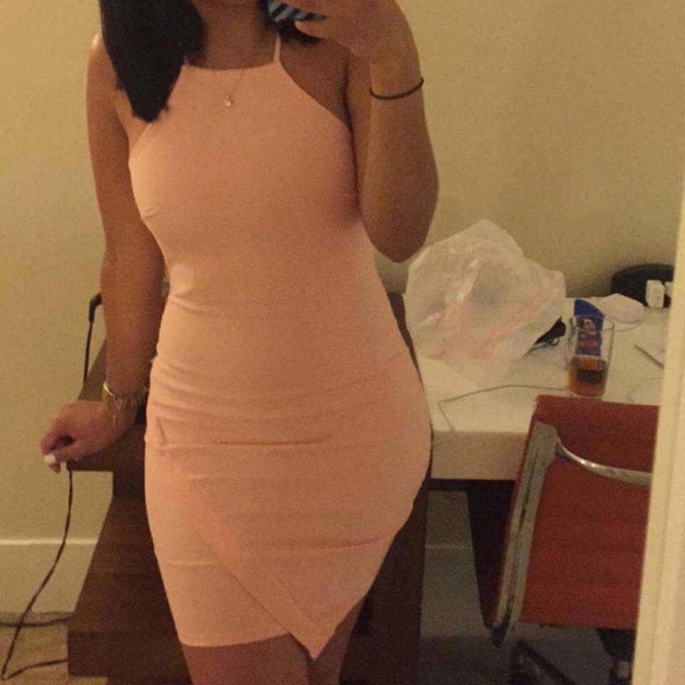 Pink bodycon dress